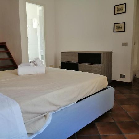 Una Stanza A Cefalu Luaran gambar