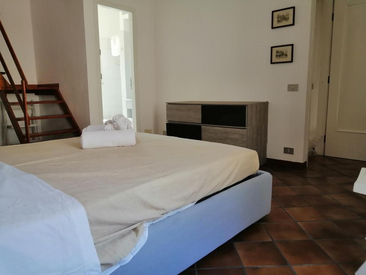 Una Stanza A Cefalu Luaran gambar